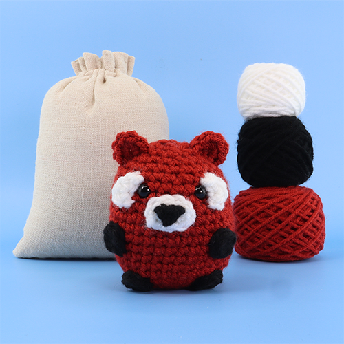 rouge the red panda